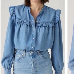 Levi’s Women's Blue Ruffled Denim Top NWT